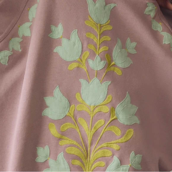 Brand New By Anthropologie Short-Sleeve Appliqué Sweatshirt - Picture 8 of 9